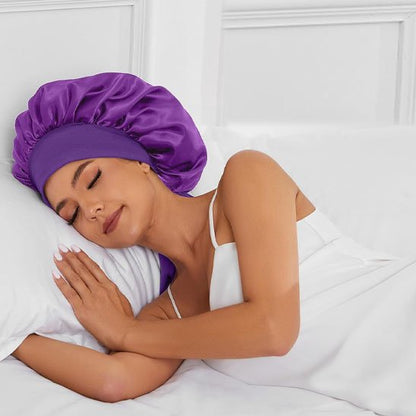 Bonnet en satin mauve