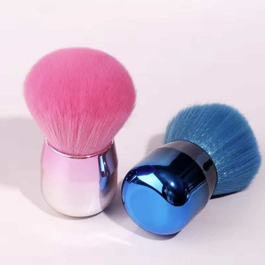 Pinceaux maquillage rose et bleue